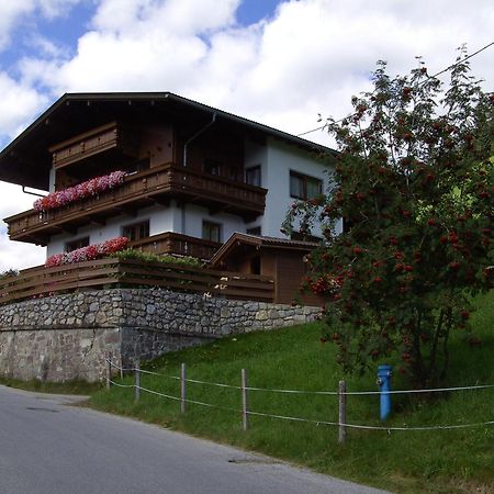 Haus Schoeser Hippach Exteriör bild